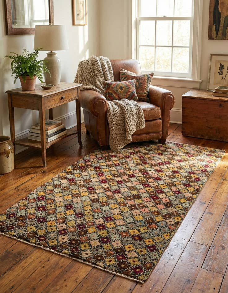 Detail image of  2' 10 x 5' 4  Hand Knotted Balouch Wool Rug