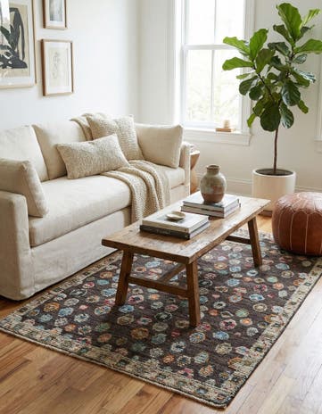 4' 3 x 6' 3 Hand Knotted Darya Wool Rug