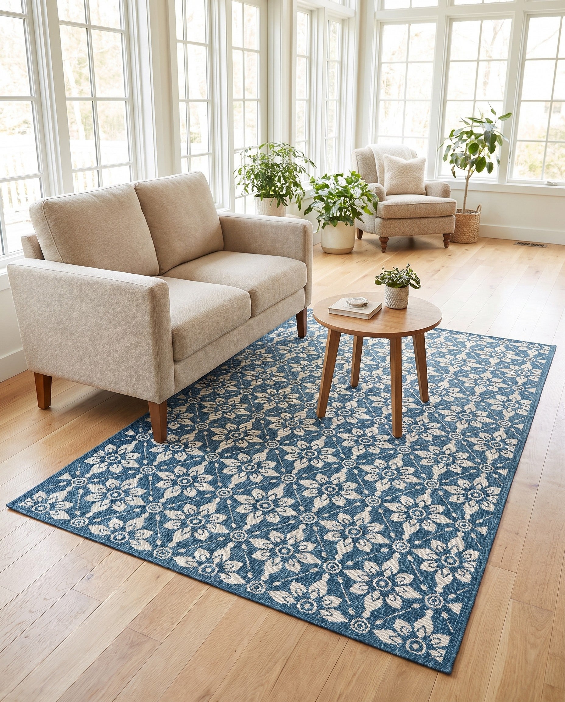 5' x 8' Easy-Clean Trellis Indoor / Outdoor Rug