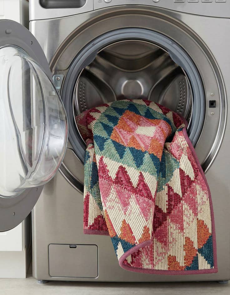 Detail image of  1' 4 x 1' 4  Washable Southwestern Indoor / Outdoor Sample Rug