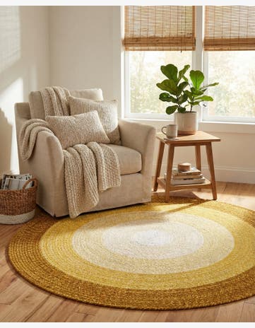 5' 1 x 5' 1 Hand Braided Wool Round Rug