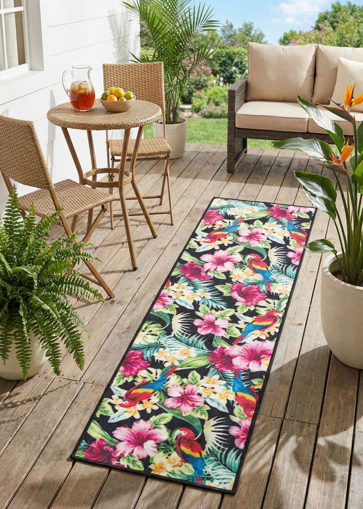2' x 8' Easy-Clean Jill Zarin Caribbean Indoor / Outdoor Runner Rug