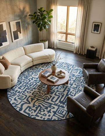 13' x 13' Easy-Clean Modern Indoor / Outdoor Round Rug