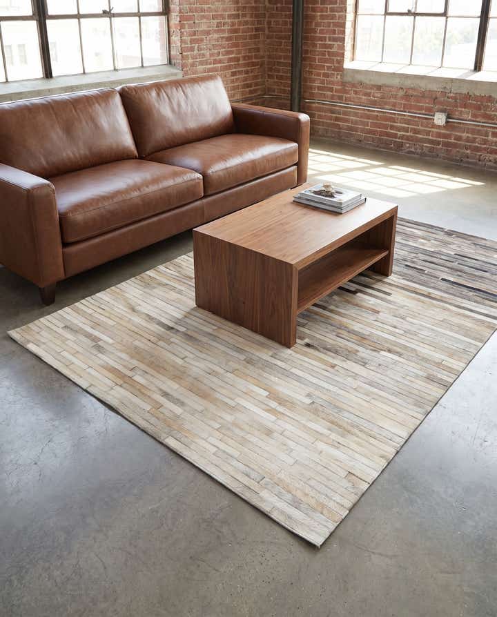 4' 6 x 6' 6 Cowhide Leather Rug