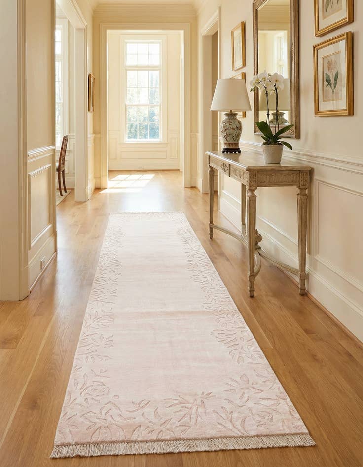 Detail image of 2' 7 x 9' 11  Hand Knotted Darya Wool Runner Rug