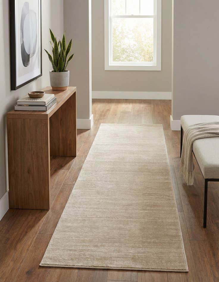 Detail image of 2' 7 x 8' Uptown Madison Avenue Runner Rug