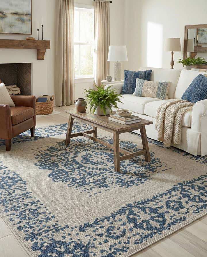 10' x 10' Easy-Clean Traditional Indoor / Outdoor Square Rug