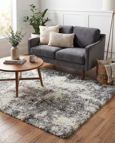  5' x 5' Soft Touch Shag Square Rug