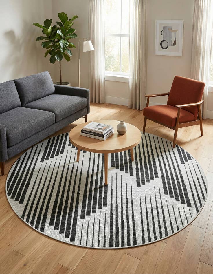 Detail image of  6' 1 x 6' 1  Washable Modern Indoor / Outdoor Round Rug