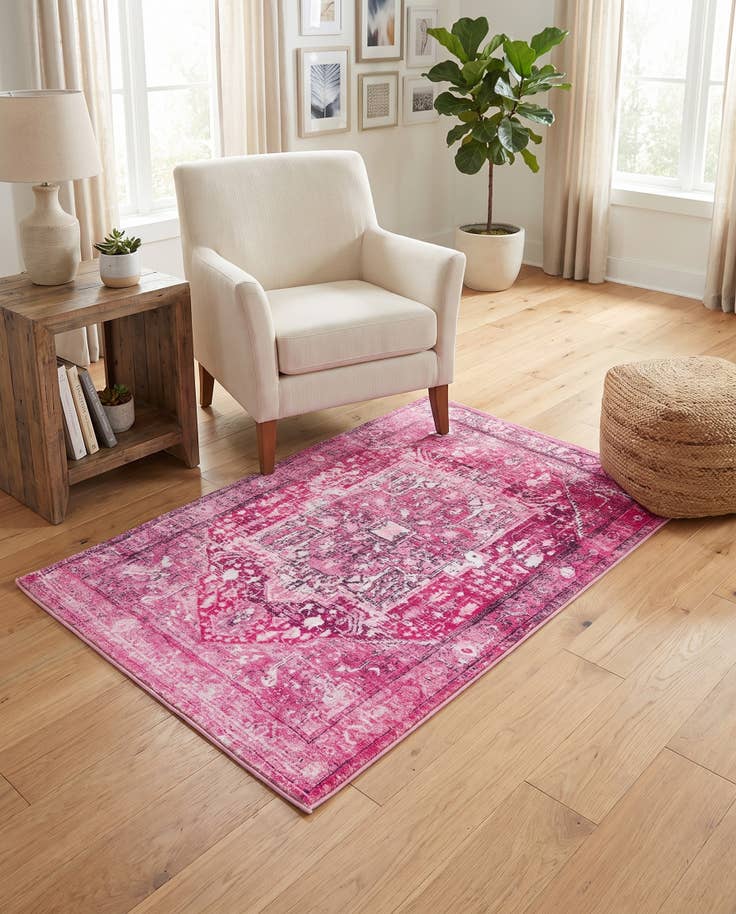 Detail image of 3' 3 x 5' 3 Medina Rug