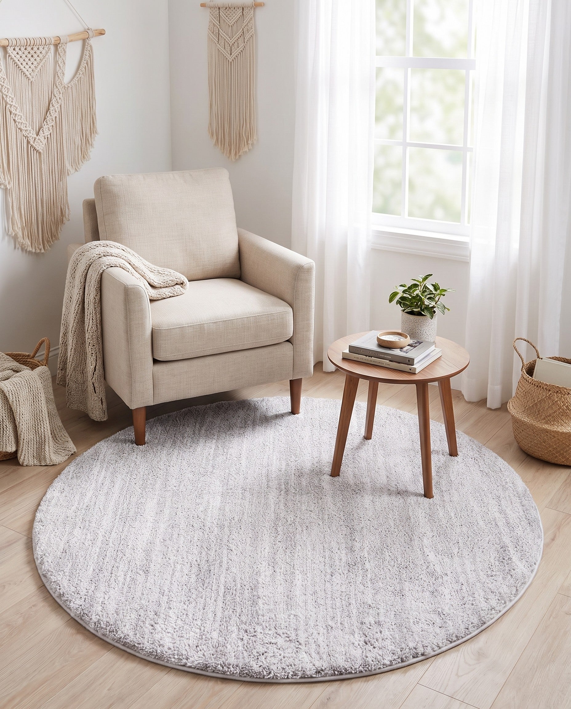 5' 3 x 5' 3 Jill Zarin Shaggy Chic Round Rug