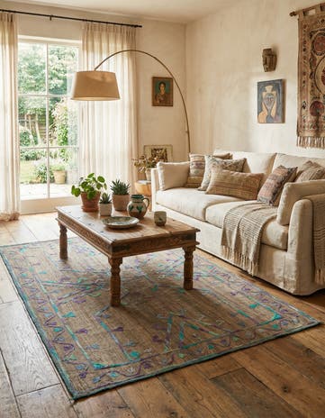 4' 2 x 5' 9 Hand Woven Kilim Suzani Wool Rug