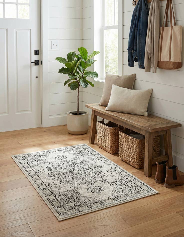 Detail image of 2' x 3' Nyla Rug