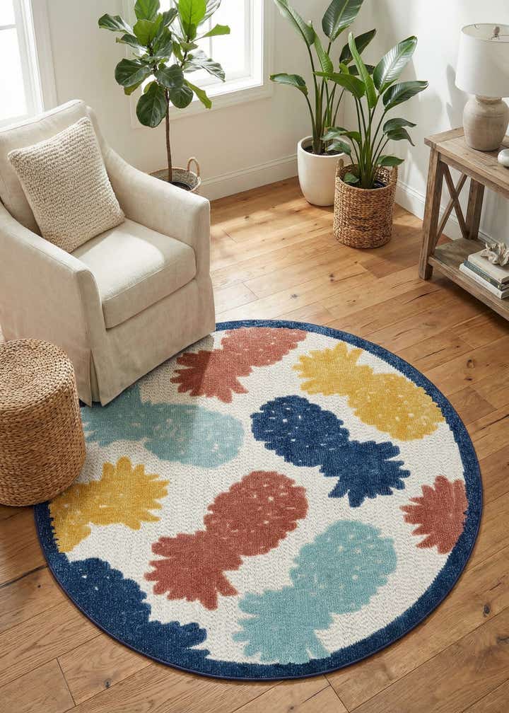 5' 3 x 5' 3 Easy-Clean Belize Indoor / Outdoor Round Rug