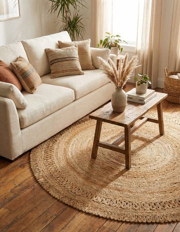 6' 1 x 6' 1 Handmade Braided Jute Round Rug