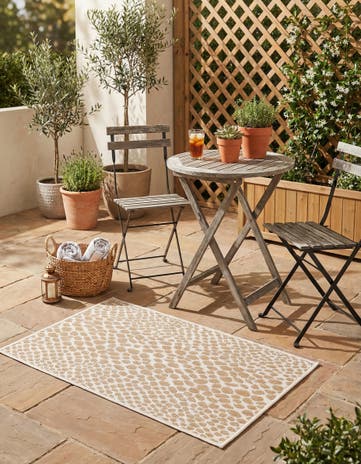 2' x 3' Easy-Clean Jill Zarin Cape Town Indoor / Outdoor Rug