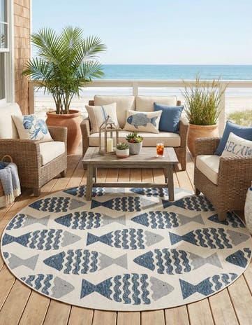 7' 10 x 7' 10 Easy-Clean Coastal Indoor / Outdoor Round Rug