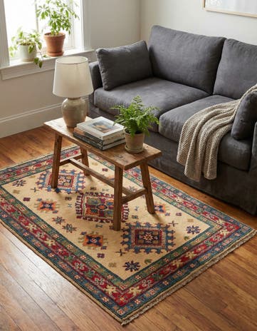 2' 8 x 4' 1 Hand Knotted Kazak Rug