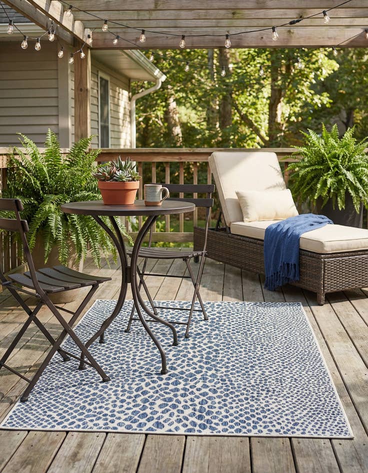 Detail image of 1' 4 x 1' 4  Washable Jill Zarin Cape Town Indoor / Outdoor Sample Rug