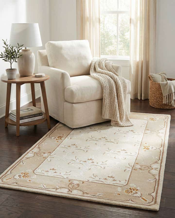 3' x 4' 11 Hand Knotted Darya Wool Rug