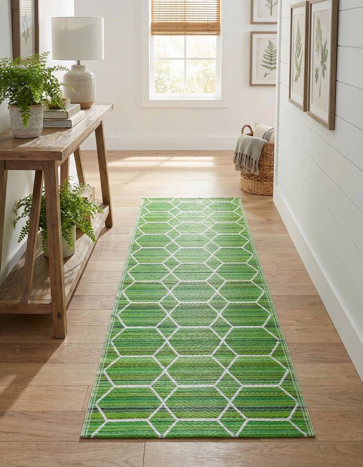 Detail image of 2' x 6' Easy-Clean Vista Breeze Indoor / Outdoor Runner Rug