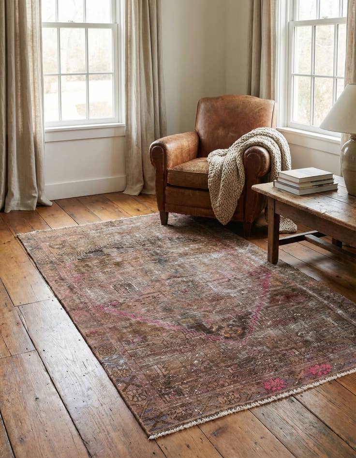 Detail image of  4' x 6' 4  Hand Knotted Ultra Vintage Persian Wool Rug