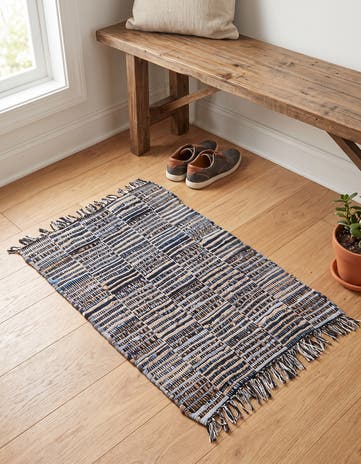 Dark Gray Hand Woven Chindi Jute Rug