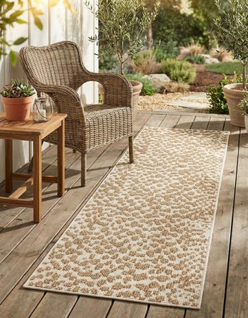 Beige Easy-Clean Safari Indoor / Outdoor Runner Rug