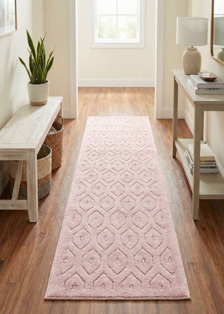 2' x 6' Easy-Clean Trellis Textured Indoor / Outdoor Runner Rug