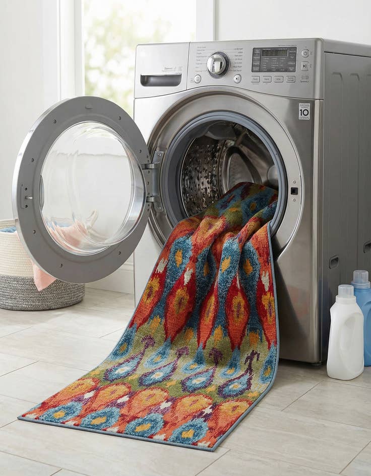 Detail image of 2' 7 x 10'  Washable Modern Indoor / Outdoor Runner Rug