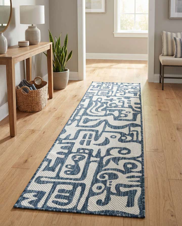 2' x 8' Easy-Clean Modern Indoor / Outdoor Runner Rug