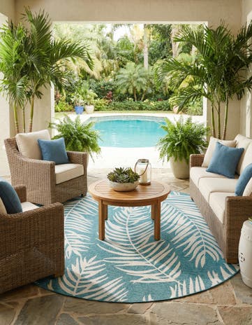Light Aqua Easy-Clean Botanical Indoor / Outdoor Round Rug