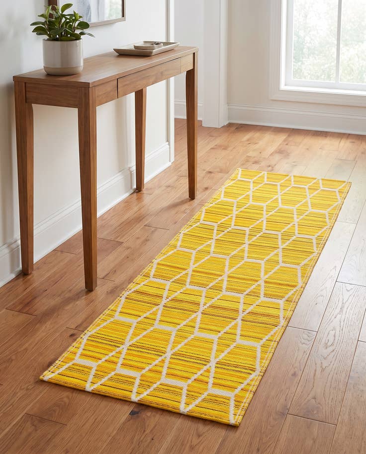 Detail image of 2' x 6' Easy-Clean Vista Breeze Indoor / Outdoor Runner Rug