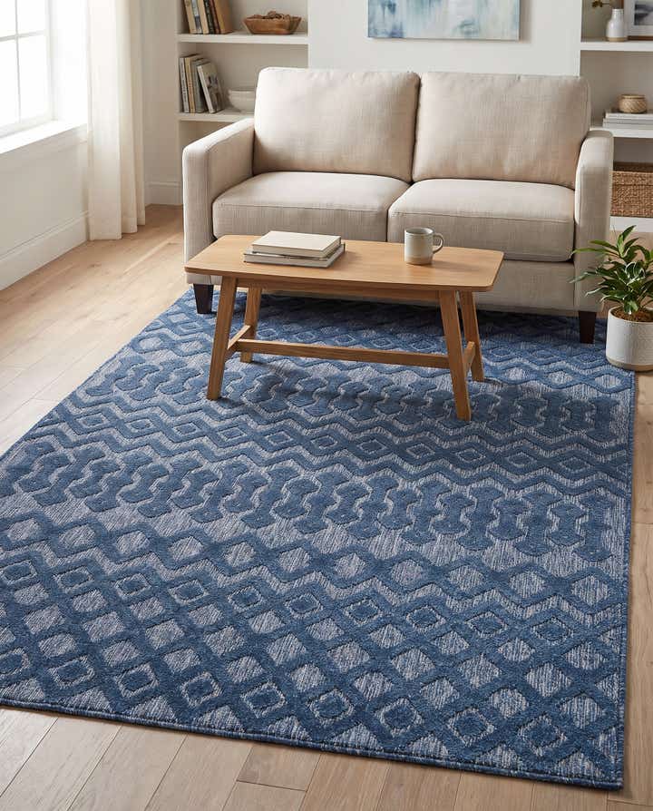5' 3 x 8' Easy-Clean Trellis Textured Indoor / Outdoor Rug