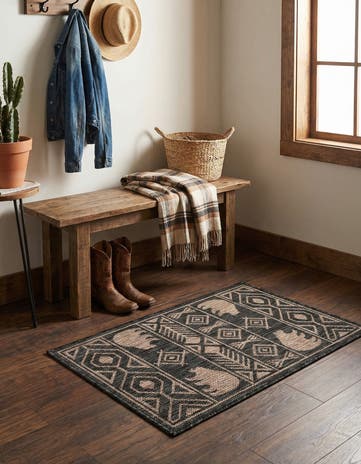 Black Easy-Clean Southwestern Indoor / Outdoor Rug