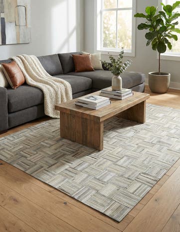 5' 3 x 8' Cowhide Leather Rug