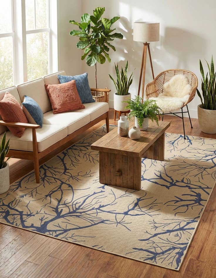 Detail image of 7' x 10'  Washable Botanical Indoor / Outdoor Rug