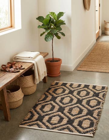 2' x 3' 1 Hand Woven Chindi Jute Rug