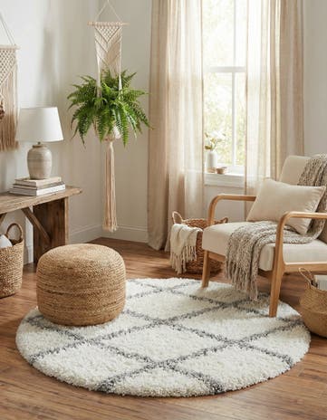 3' 10 x 4' Moroccan Shag Round Rug