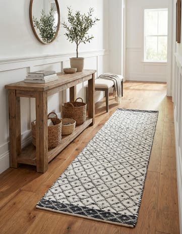 Ivory Hand Woven Chindi Trellis Runner Rug