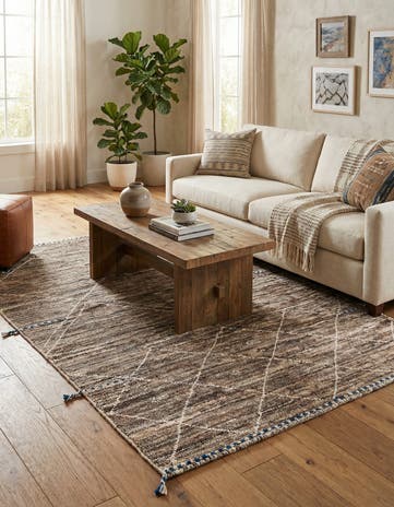 4' 1 x 6' 1 Hand Knotted Moroccan Wool Rug