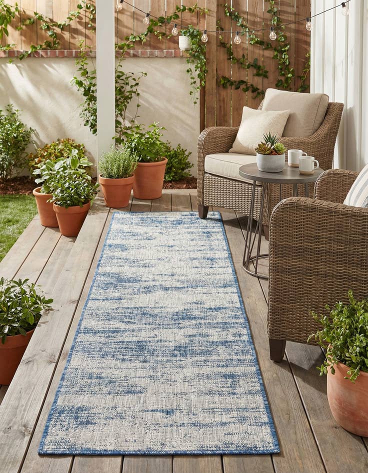 Detail image of 2' x 8' Easy-Clean Modern Indoor / Outdoor Runner Rug