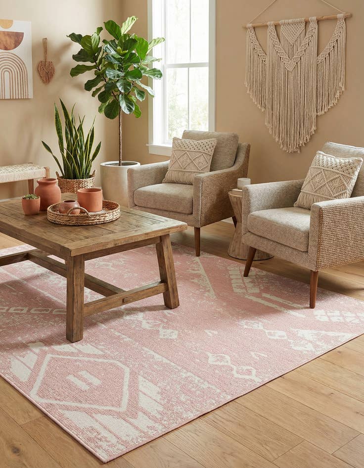 Detail image of 7' x 10'  Washable Bohemian Indoor / Outdoor Rug