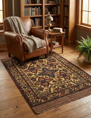 4' 3 x 6' 1 Hand Knotted Sumak Wool Rug