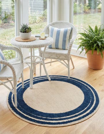 3' 3 x 3' 3 Easy-Clean Aruba Indoor / Outdoor Round Rug