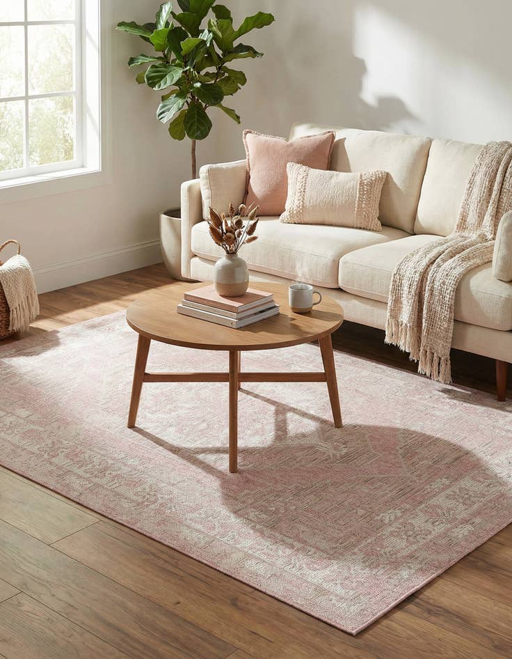 Detail image of  5' 3 x 8'  Washable Traditional Indoor / Outdoor Rug