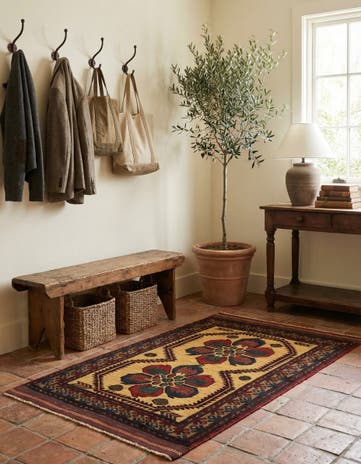 3' 1 x 4' 10 Hand Knotted Sumak Wool Rug