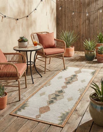 2' x 6' Easy-Clean Baja Indoor / Outdoor Runner Rug