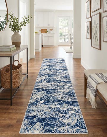 2' 7 x 12' Blossom Runner Rug