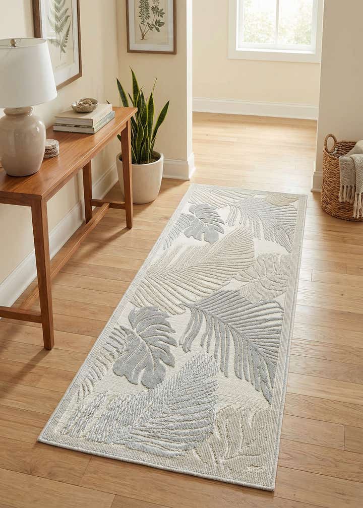 2' 2 x 5' 3 Easy-Clean Botanical Indoor / Outdoor Runner Rug